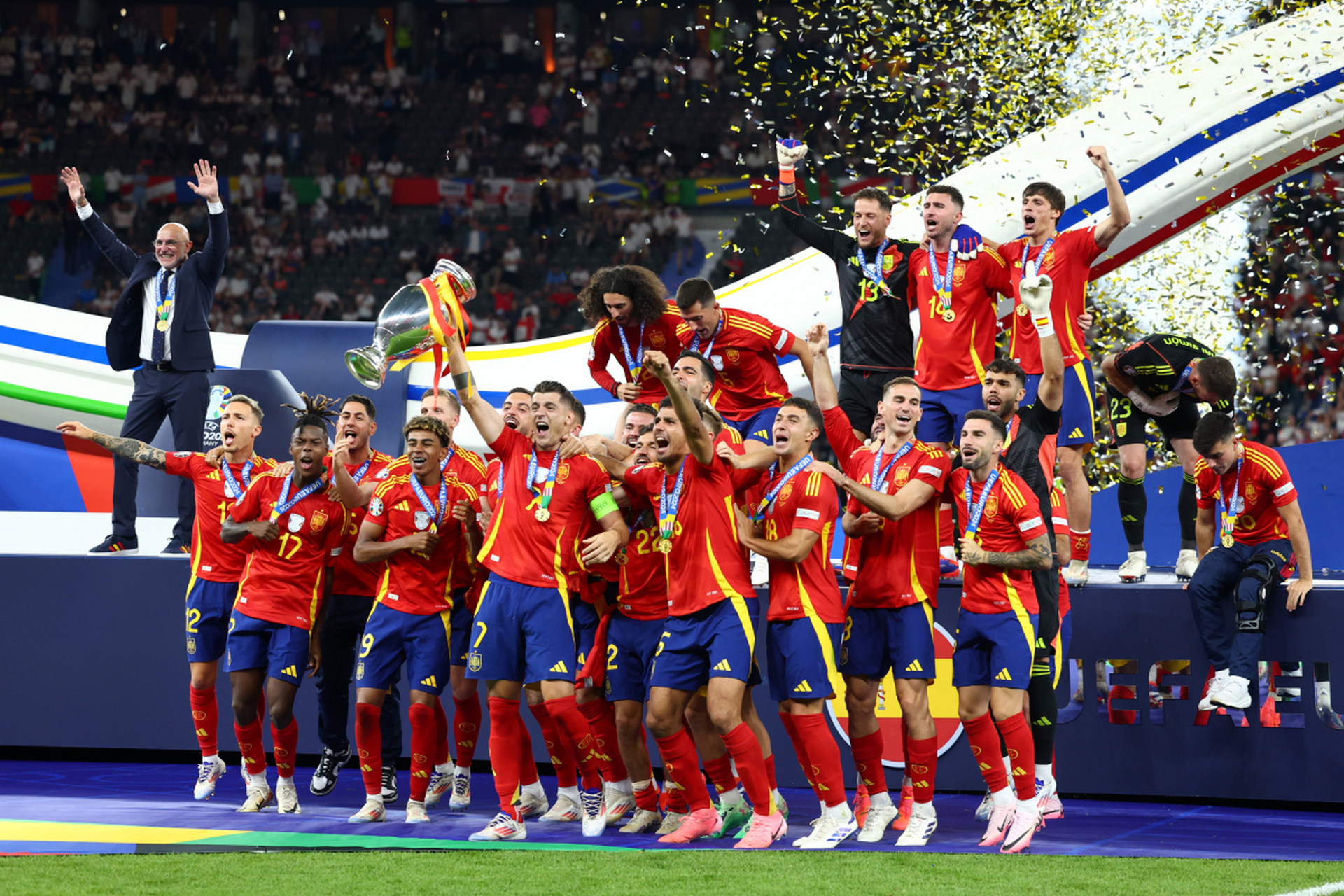 PG平台-欧洲杯资格赛争夺激烈,谁能胜出?