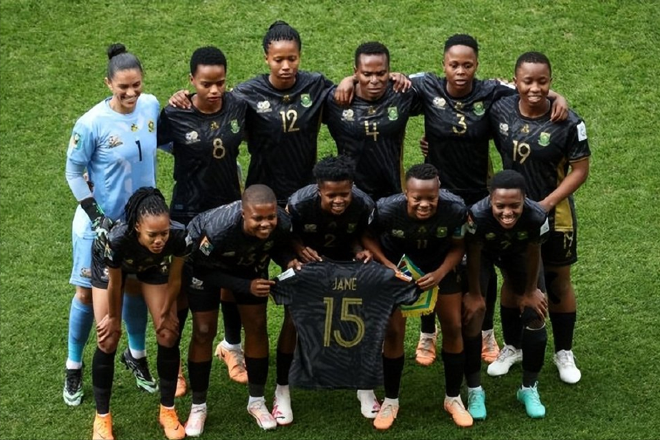 PG游戏官网登录入口-荷兰女足挑战意大利女足，备战开战